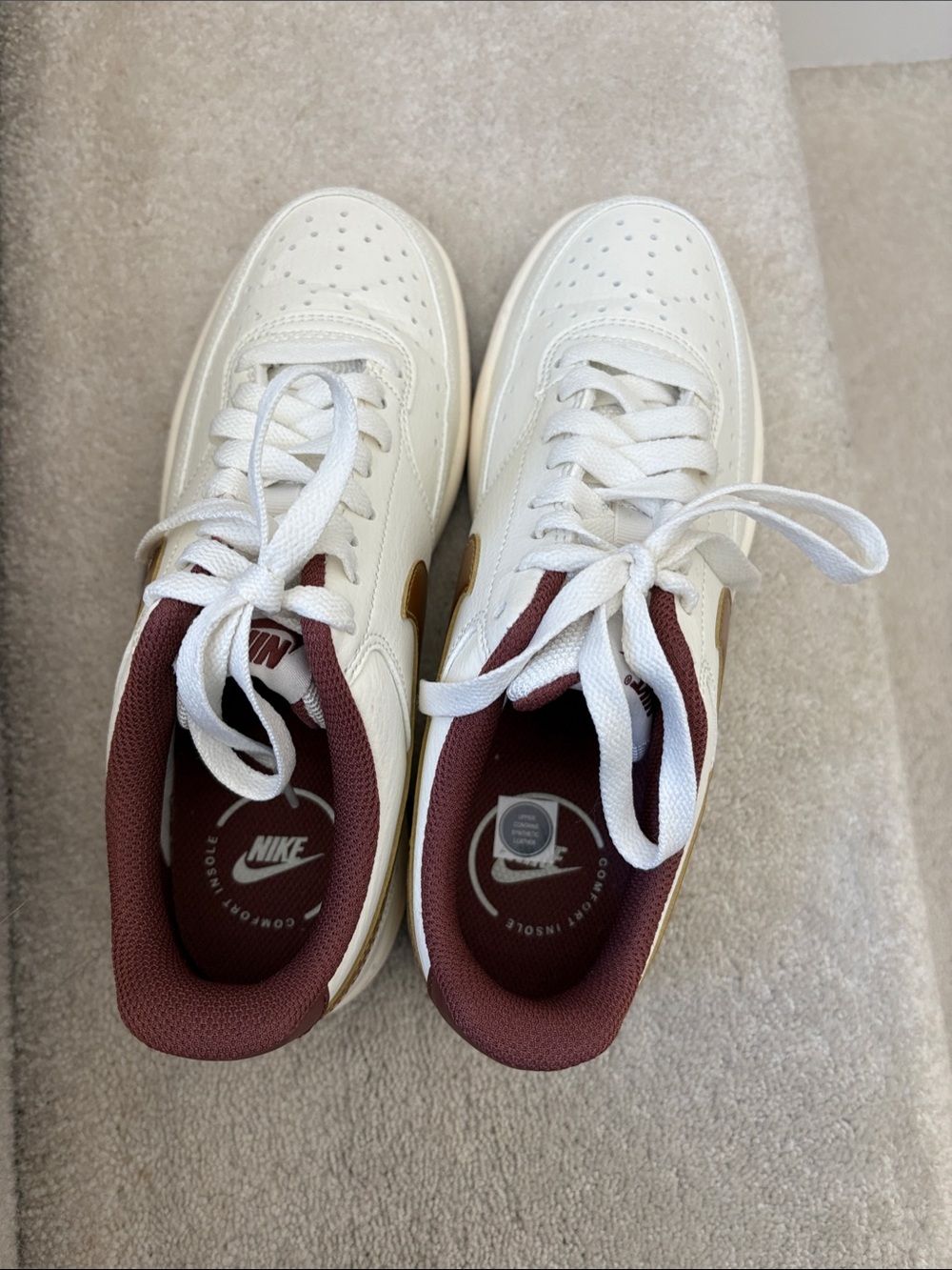 Nike Women’s White Sneakers with Maroon Collar and Gold Swoosh
